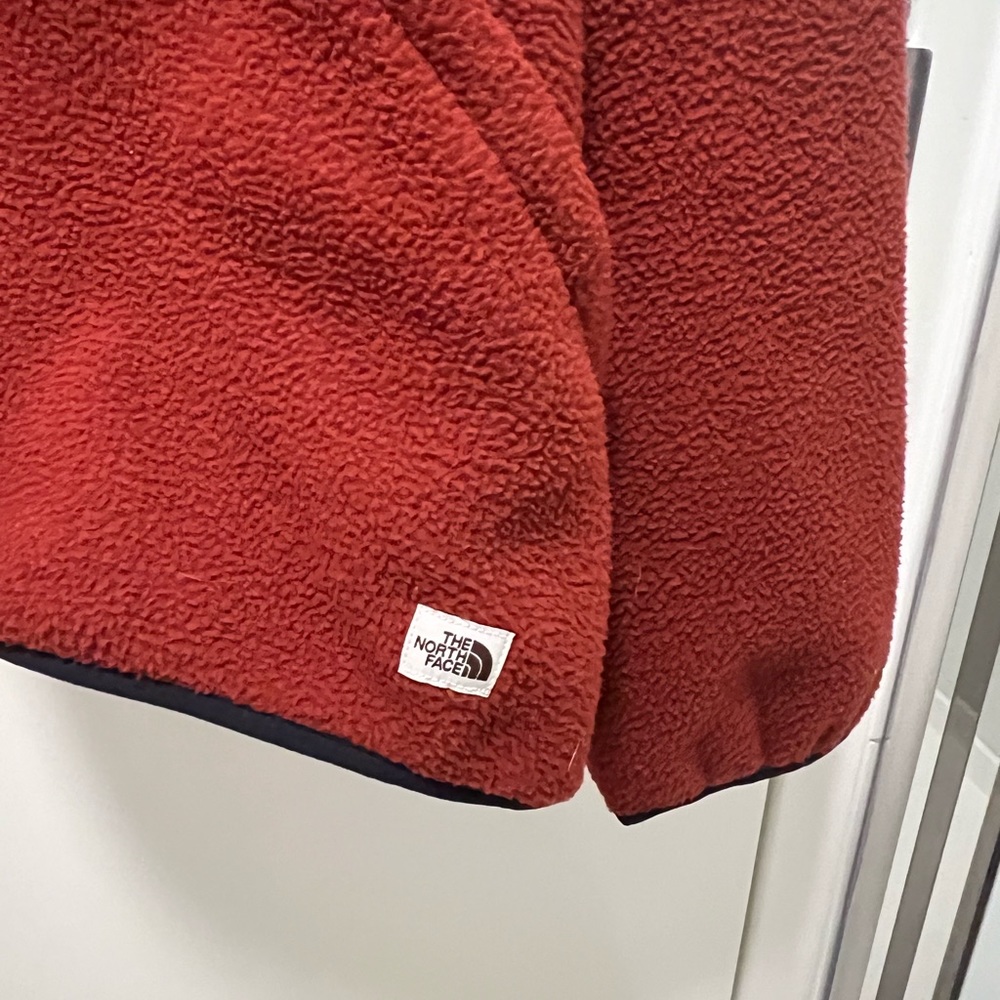 North Face Carbondale 1/4 Snap Fleece Hoodie - NWT - Picture 6 of 8
